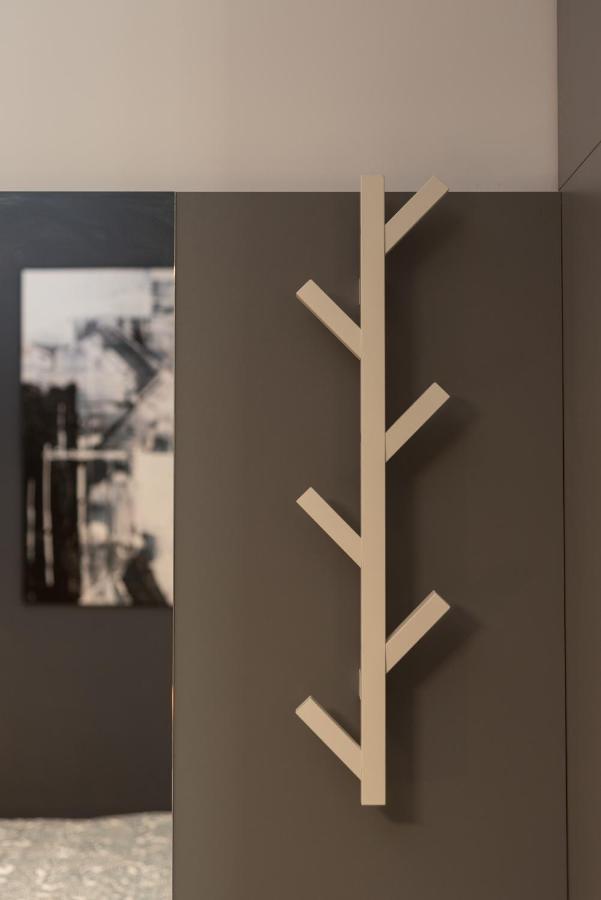 The Chic Minimalist - Apartment Iasi Exterior photo